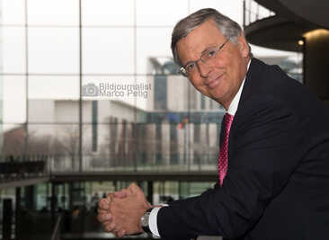 Portrait von Bundestagsabgeordnete Wolfgang Bosbach