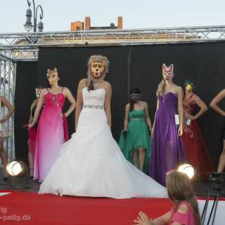 Herbst/Winter-Modekollektionen beim „Fashion Day“ 2013