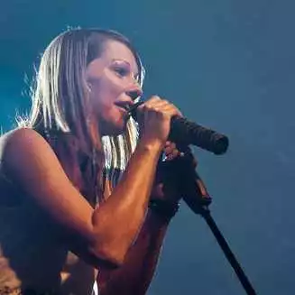 Christina Stürmer heißt das „Waschhaus“ ein - Fotobrb: Faszination Fotografie aus Brandenburg an der Havel Christina Stürmer heißte das „Waschhaus“ ein