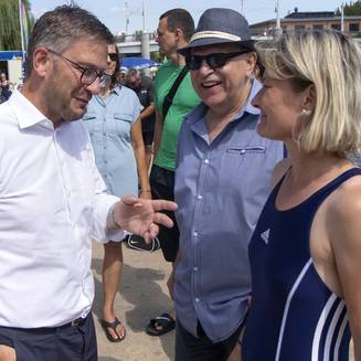 Brueckenschwimmen 10