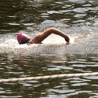 Brueckenschwimmen 31