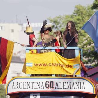 Karneval der Kulturen: Multikulti-Umzug mit über 70 Gruppen - Fotobrb: Faszination Fotografie aus Brandenburg an der Havel KdK Berlin 64