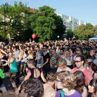 Karneval der Kulturen: Multikulti-Umzug mit über 70 Gruppen - Fotobrb: Faszination Fotografie aus Brandenburg an der Havel KdK Berlin 77