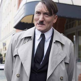 „Hitler“ besuchte die Havelstadt - Fotobrb: Faszination Fotografie aus Brandenburg an der Havel NPD Demo 14 11