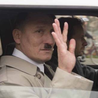 „Hitler“ besuchte die Havelstadt - Fotobrb: Faszination Fotografie aus Brandenburg an der Havel NPD Demo 14 16