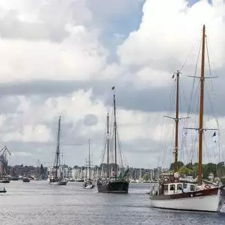 Hanse Sail: Hansestadt Rostock feierte bei bestem Wetter - Fotobrb: Faszination Fotografie aus Brandenburg an der Havel Rostock Hanse 14 21