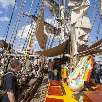 Hanse Sail: Hansestadt Rostock feierte bei bestem Wetter - Fotobrb: Faszination Fotografie aus Brandenburg an der Havel Rostock Hanse 14 25