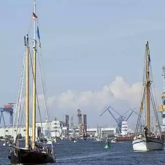Hanse Sail: Hansestadt Rostock feierte bei bestem Wetter - Fotobrb: Faszination Fotografie aus Brandenburg an der Havel Rostock Hanse 14 41