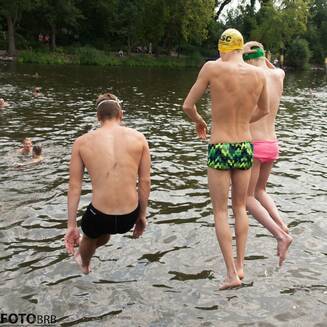 24_Brandenburger_Brueckenschwimmen_2014_14
