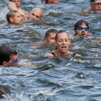 24_Brandenburger_Brueckenschwimmen_2014_22