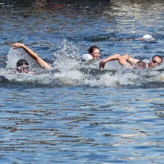 25_Brandenburger_Brueckenschwimmen_ 2015_23