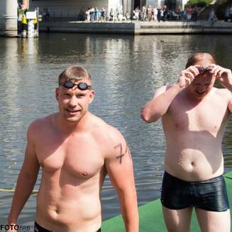 25_Brandenburger_Brueckenschwimmen_ 2015_48