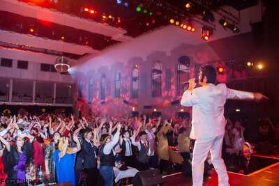 Elvis-Double heißte ein zur 50. Saison