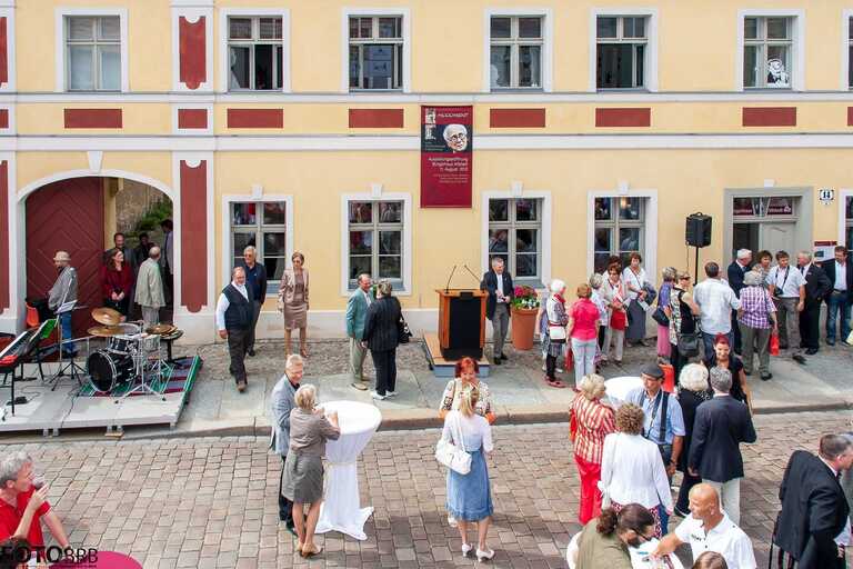 Bürgerhaus der Altstädter mit der Eröffnung der Loriot-Ausstellung 2012
