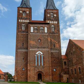 Blick ins Kloster Jerichow - Fotobrb: Faszination Fotografie aus Brandenburg an der Havel Kloster_Jerichow_1