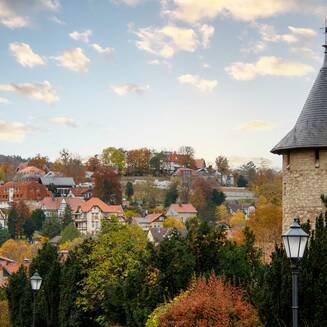 Einzigartige Architektur und dessen Geschichte vom Schloss belohnt – sowie auch von der 360° Umsicht