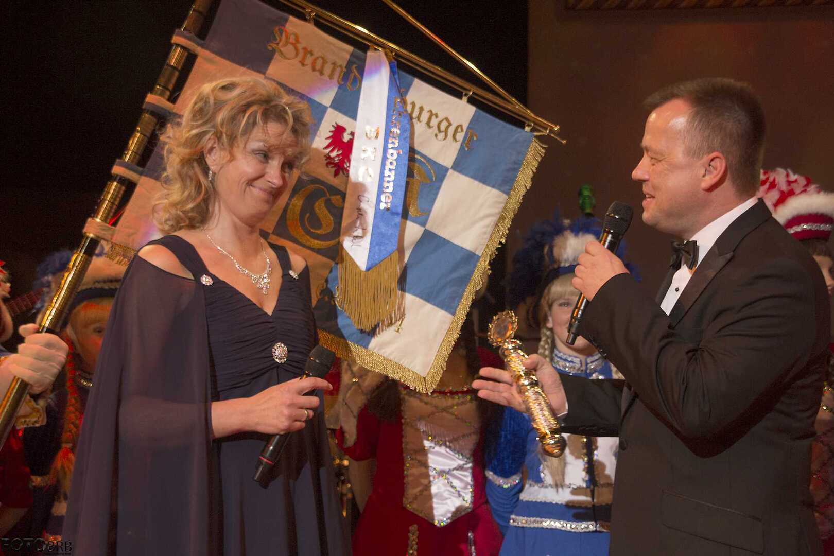 Prinzenball: Prinzenpaar der 51. Saison Nico LI. und Kathrin II.