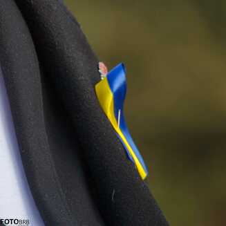 Ukraine: Weit über 100 Bürger mahnten für Frieden - Fotobrb: Faszination Fotografie aus Brandenburg an der Havel Zeichen der Solidarität mit der Ukraine