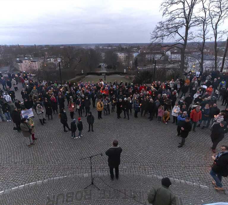 Erneut kamen die Havelstädter zu einer Mahnwache zusammen