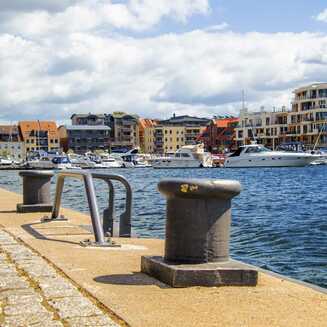 Heilbad Waren (Müritz): Garantiert ein Ort der Erholung - Fotobrb: Faszination Fotografie aus Brandenburg an der Havel Stadthafen von Waren