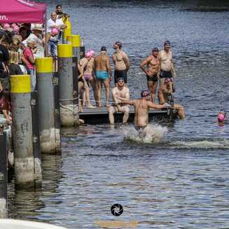 30_Brueckenschwimmen_2002_16