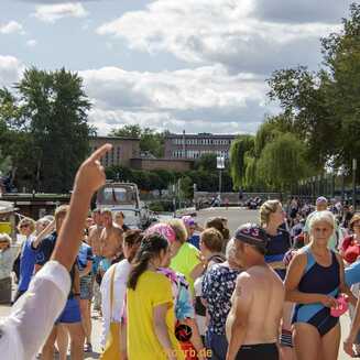 30_Brueckenschwimmen_2002_9