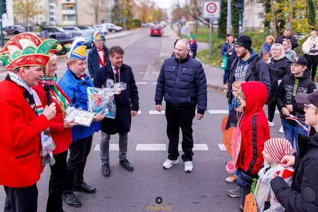 „Brückenzoll“ an die Wohngruppe „Anton“ des Brandenburger VHS-Bildungswerkes