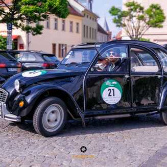 Team Thiesen Hamburg 4 im Citroen 2CV