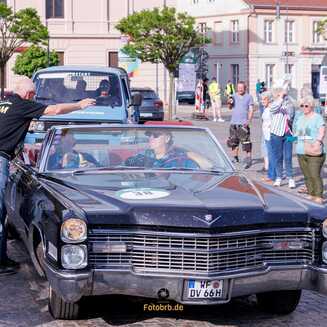 Bert De Paep im MG MGB GT BJ 1967