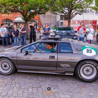 Florian Nöll im BMW M6 35 CSI BJ 1984