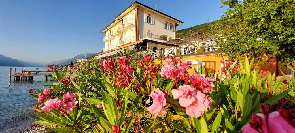 Hotel Bolognese direkt am Gardasee