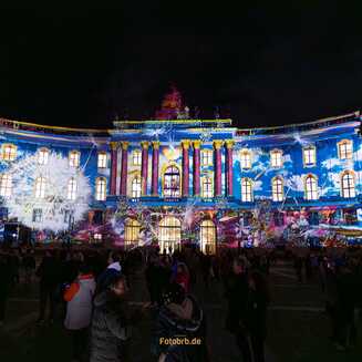20. Festival of Lights: Ein Fest der Freiheit und Kreativität in Berlin - Fotobrb: Faszination Fotografie aus Brandenburg an der Havel Lichterschau an der Humboldt Uni Berlin