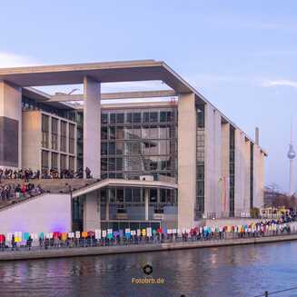 35_Jahre_Mauerfall_Berlin_930