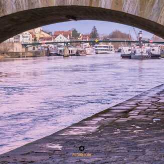 Bootstouren auf der Donau im Sommer