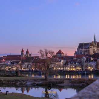 Blick zum Regensburger Dom St. Peter und der Altstadt