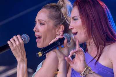 „Rotblond“ (Kerstin Merlin und Melanie Wolf)