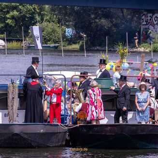 Die Plauer Fischer: Tradition und Havel im Blickpunkt - Fotobrb: Faszination Fotografie aus Brandenburg an der Havel Plauer Fischer