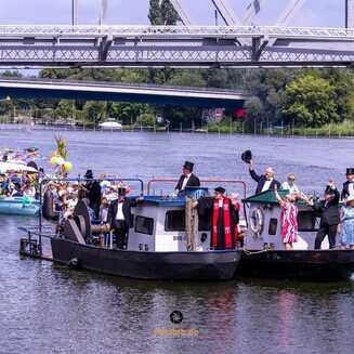 Die Plauer Fischer: Tradition und Havel im Blickpunkt - Fotobrb: Faszination Fotografie aus Brandenburg an der Havel Prozession_der_Plauer_Fischer_2025_1406