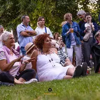 Ausgelassende Feierstimmung am Samstagabend auf den Gotthardkirchplatz
