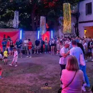 Hip-Hop bis zu Elektro und House auf dem Hof von den Havelhelden