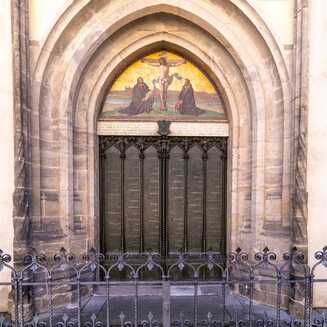 Wittenberg: Die Stadt der Reformation und Martins Luthers - Fotobrb: Faszination Fotografie aus Brandenburg an der Havel Kirchentür mit 95 Thesen vom Reformer Martin Luther