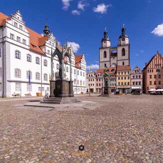 Wittenberg: Die Stadt der Reformation und Martins Luthers - Fotobrb: Faszination Fotografie aus Brandenburg an der Havel Marktplatz selbst ist das pulsierende Herz der Stadt
