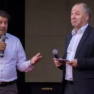 Oberbürgermeister Steffen Scheller (links) und STG-Geschäftsführer Thomas Krüger