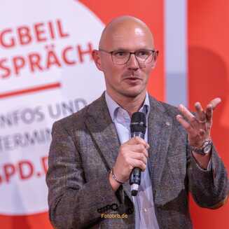 Lars Klingbeil im Bürgerdialog in der Havelstadt Brandenburg - Fotobrb: Faszination Fotografie aus Brandenburg an der Havel OB-Kandidat Daniel Keip