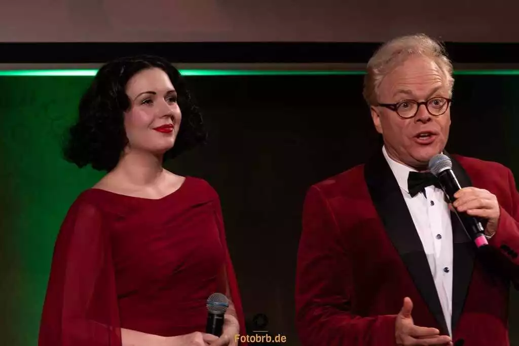 Sopranistin Nicole Rhoslynn und Kammermusiksänger Heiko Reissig