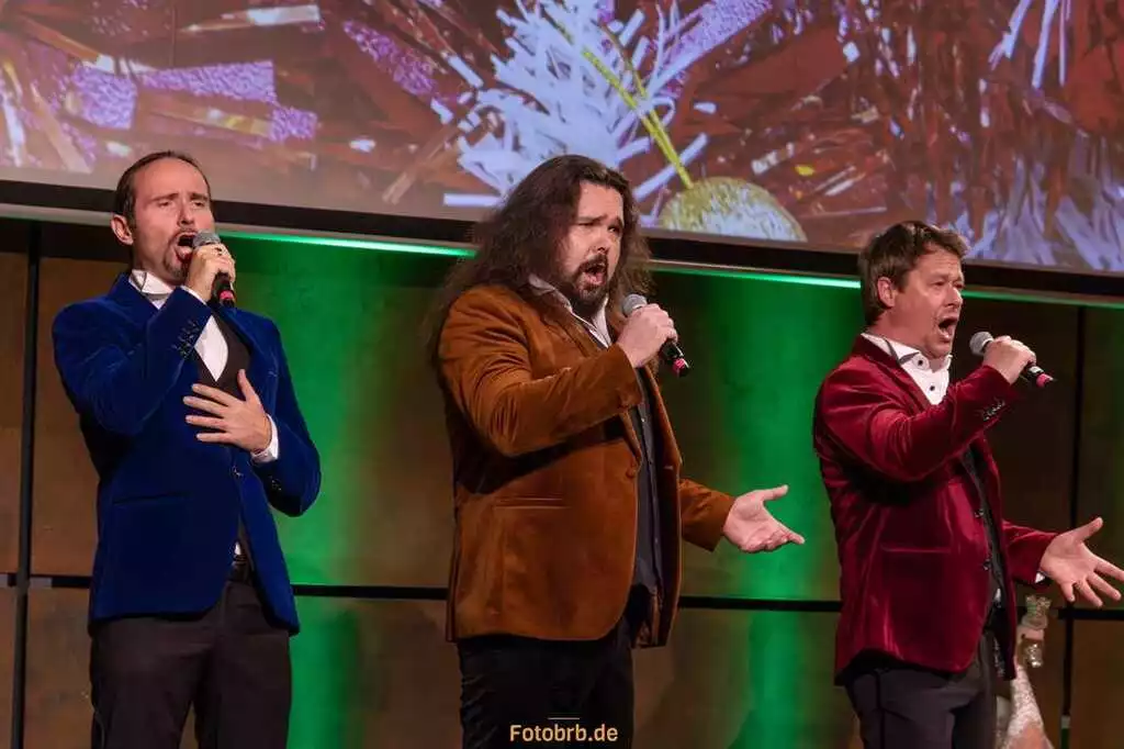 „Die Jungen Tenöre“ – Ilja Martin, Carlos Sanchez und Matthias Eger