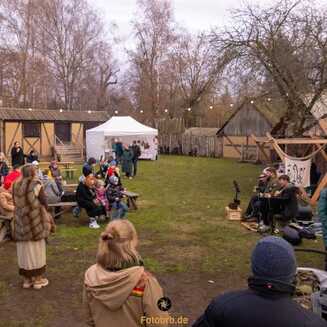 Weihnachtszauber 3.0: Plötzlich erstrahlt die Altstadt - Fotobrb: Faszination Fotografie aus Brandenburg an der Havel Musik im Slawendorf