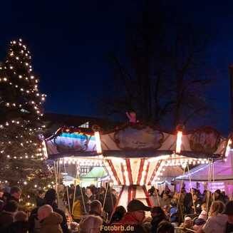 Weihnachtszauber 3.0: Plötzlich erstrahlt die Altstadt - Fotobrb: Faszination Fotografie aus Brandenburg an der Havel Weihnachtszauber 3.0 auf dem Altstädtischen Marktplatz