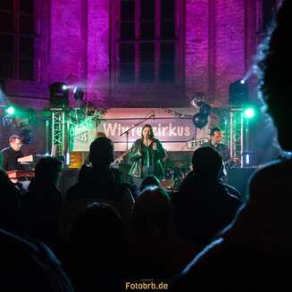 Weihnachtszauber 3.0: Plötzlich erstrahlt die Altstadt - Fotobrb: Faszination Fotografie aus Brandenburg an der Havel Green House