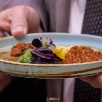 Vegetarische Ravioli mit Bolonaise